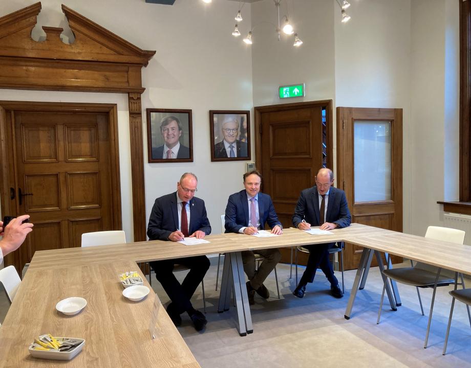 ondertekening grensoverschrijdende nederlands-duitse samenwerking