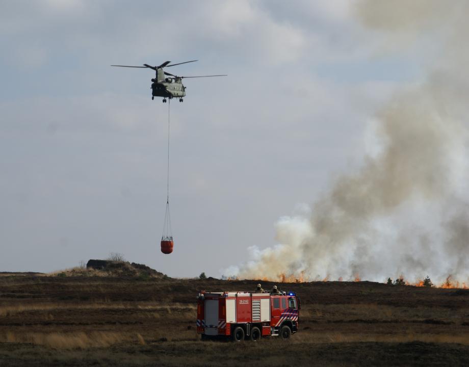 fire-bucket-operations-fbo-vnog-brandweer-01