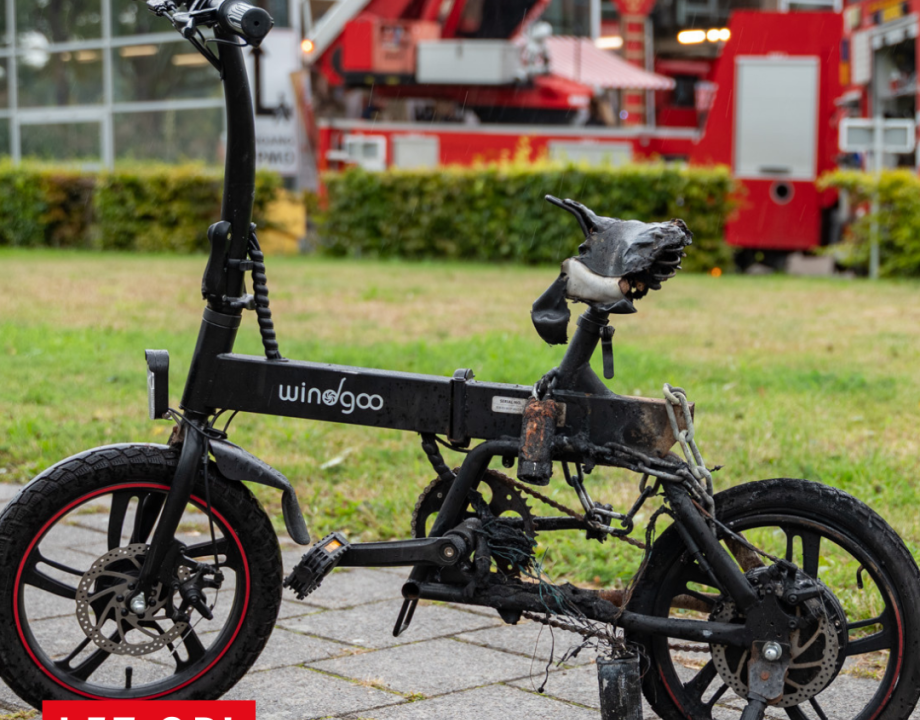 Een afgebrande elektrische vouwfiets van Windgoo B20